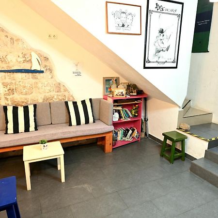 White Rabbit Hostel Hvar Town Exteriér fotografie